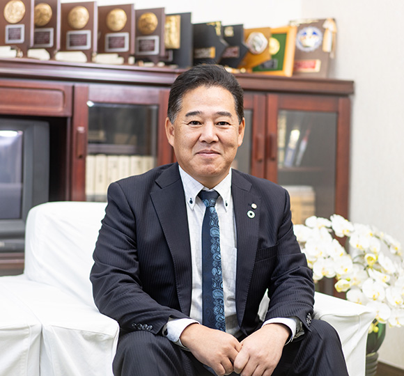 代表取締役社長　木下 勝貴