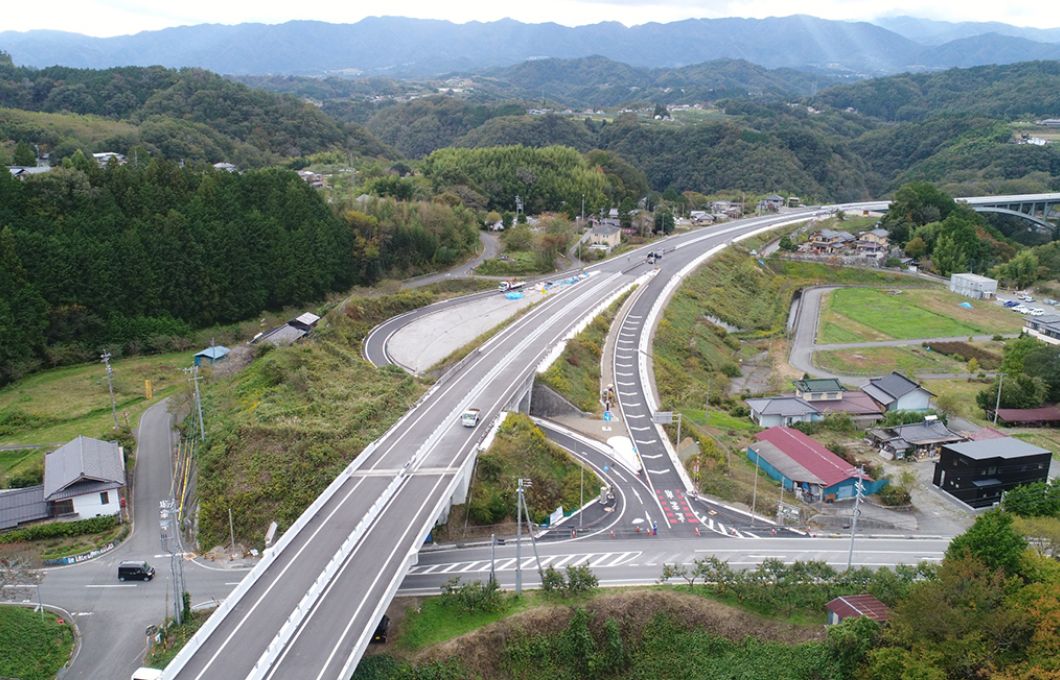 2021 三遠南信自動車道飯喬道路