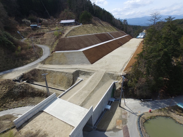 平成26年度　三遠南信神之峰道路建設工事